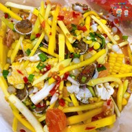 ยำแซ่บซิ่ง (ตำสวยสะบัดสาก)