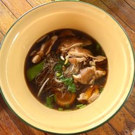 กินได้ ข้าวกับเตี๋ยว