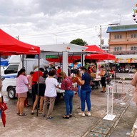 ยำแซ่บซิ่ง (ตำสวยสะบัดสาก)