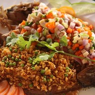 เมนูของร้าน ครัวชมทะเล สามร้อยยอด