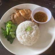 กินได้ ข้าวกับเตี๋ยว