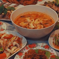 ศรีเจริญบราเทอร์ บาร์ แอนด์ เรสเตอรองท์