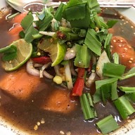 ร้านส้มตำป้าแอ๋ว