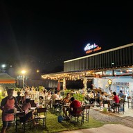 ร้านตำโลด
