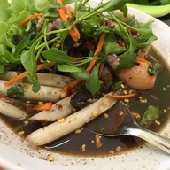 ร้านส้มตำป้าแอ๋ว
