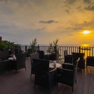 บรรยากาศ Sunset Bar