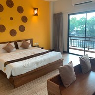ภูสักธารรีสอร์ท