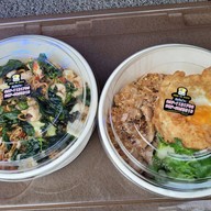 เมนูของร้าน จานอร่อย by โกดังนมสด บางขุนเทียน