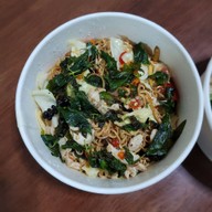 เมนูของร้าน จานอร่อย by โกดังนมสด บางขุนเทียน