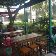 น้องโอปอร์ไก่ย่างวิเชียรบุรี