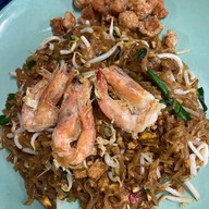 เมนูของร้าน ผัดไทยในอู่ ผัดไทยกากหมูสูตรโบราณ