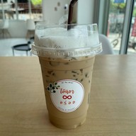 ไอ๊หยา อร่อย คาเฟ่ (Ai Ya Aroi Cafe)
