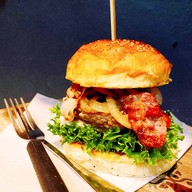 เมนูของร้าน The Fat Cow Bang Wa