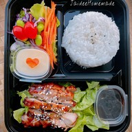 JaideeHomemade Sandwish&salad