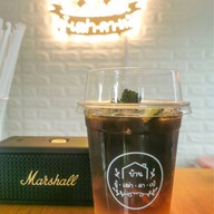บ้านผู้เฒ่าคาเฟ่☕️🍵