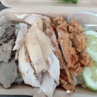 ร้านข้าวมันไก่ตอน วรเดช บ้านท่าเรือ