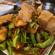 บ้านสวนนารา