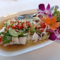 ต้นโอ๊คซีฟู๊ดแอนด์คาเฟ่