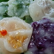 กุยช่ายแป้งสด ตลาดย่าโม