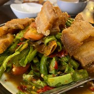 บ้านสวนนารา