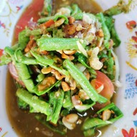 ดีดีไก่ย่าง
