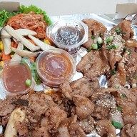 เมนูของร้าน ย่างให้ หมูกระทะพร้อมทาน ตลาดโอโซนวัน ตลาดโอโซนวัน