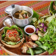 เมนูของร้าน สุขใจแลนด์  อุดรธานี