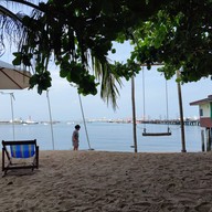 บ้านทะเล คาเฟ่