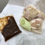 เมนูของร้าน ลั่นฟ้าข้าวมันไก่เบตง