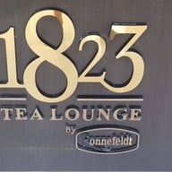 1823 Tea Lounge by Ronnefeldt Gaysorn Village