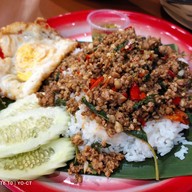 เล้งเลียบด่วน กะเพราถาด (ตลาดเลียบด่วน)