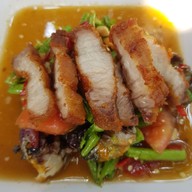 เมนูของร้าน แซ่บติดปาก สามย่าน