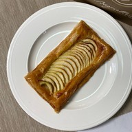 La Baguette ทองหล่อ