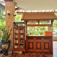 โรงแรมสายลม