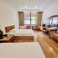 โรงแรมสายลม