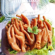 เมนู คุณหมีกินจุ KHUNMEEKINJU เพชรเกษม 77 ตลาดรวมโชค