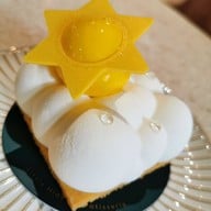 The Little House Cafe and Restaurant