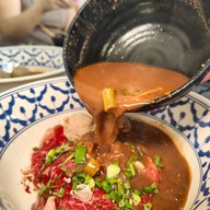 เมนูของร้าน ราชารส ก๋วยเตี๋ยวเรือ เนื้อ-หมู รสเด็ด รังสิต คลอง 2 ปตท รังสิต คลอง 2