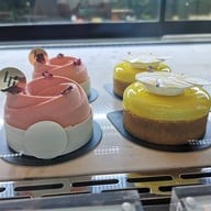 The Little House Cafe and Restaurant