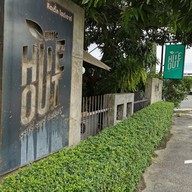 The Little House Cafe and Restaurant