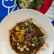 ก๋วยเตี๋ยวเรือโบราณ จัดจ้าน แซ่บซี๊ด1 สาขา 1(เยื้องวัดอีสาน)