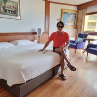 โรงแรมสายลม