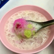 เมนูของร้าน สายไหมบะหมี่เกี๊ยวกุ้ง สุดท่าน้ำศิริราช