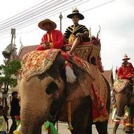 อนุสาวรีย์นายดอกนายทองแก้ว อ่างทอง