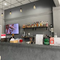 Point Cafe' & Slow bar