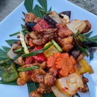 จันทร์เสวย จันทร์เสวย