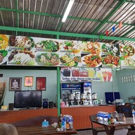 บรรยากาศ ก๋วยเตี๋ยวเรือผักหวานเฮียนพสาขา2 สาขาบางบัวทอง