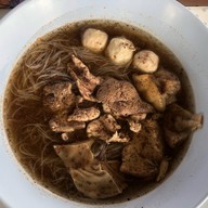 เมนูของร้าน ก๋วยเตี๋ยวเรือนายเก่ง