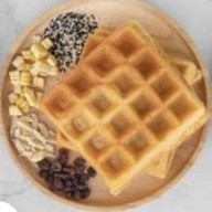 วาฟเฟิล By N2M ลาบลองกอย