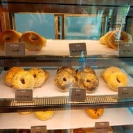 BKK Bagel Bakery มณียาเซ็นเตอร์
